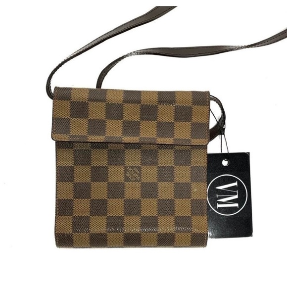 LOUIS VUITTON DAMIER POUCH - Picture 6 of 7